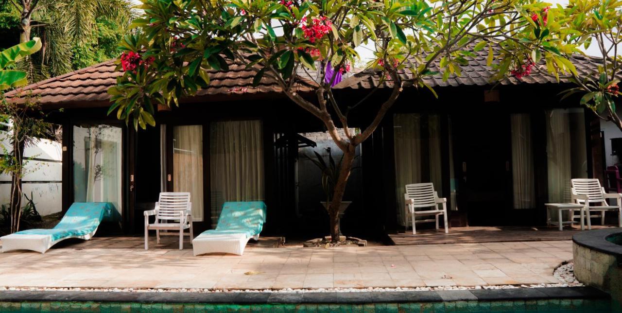 Villa Menorca Gili Trawangan Exteriör bild