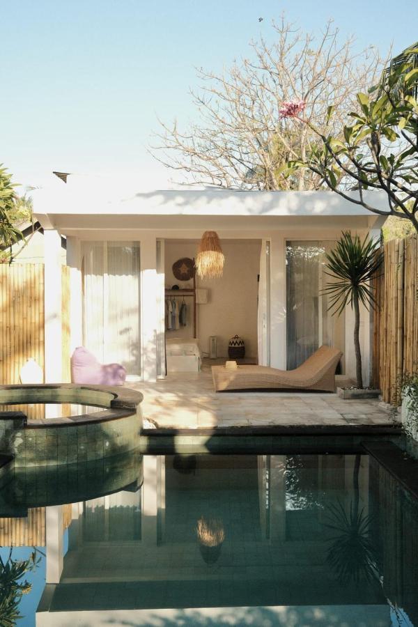 Villa Menorca Gili Trawangan Exteriör bild
